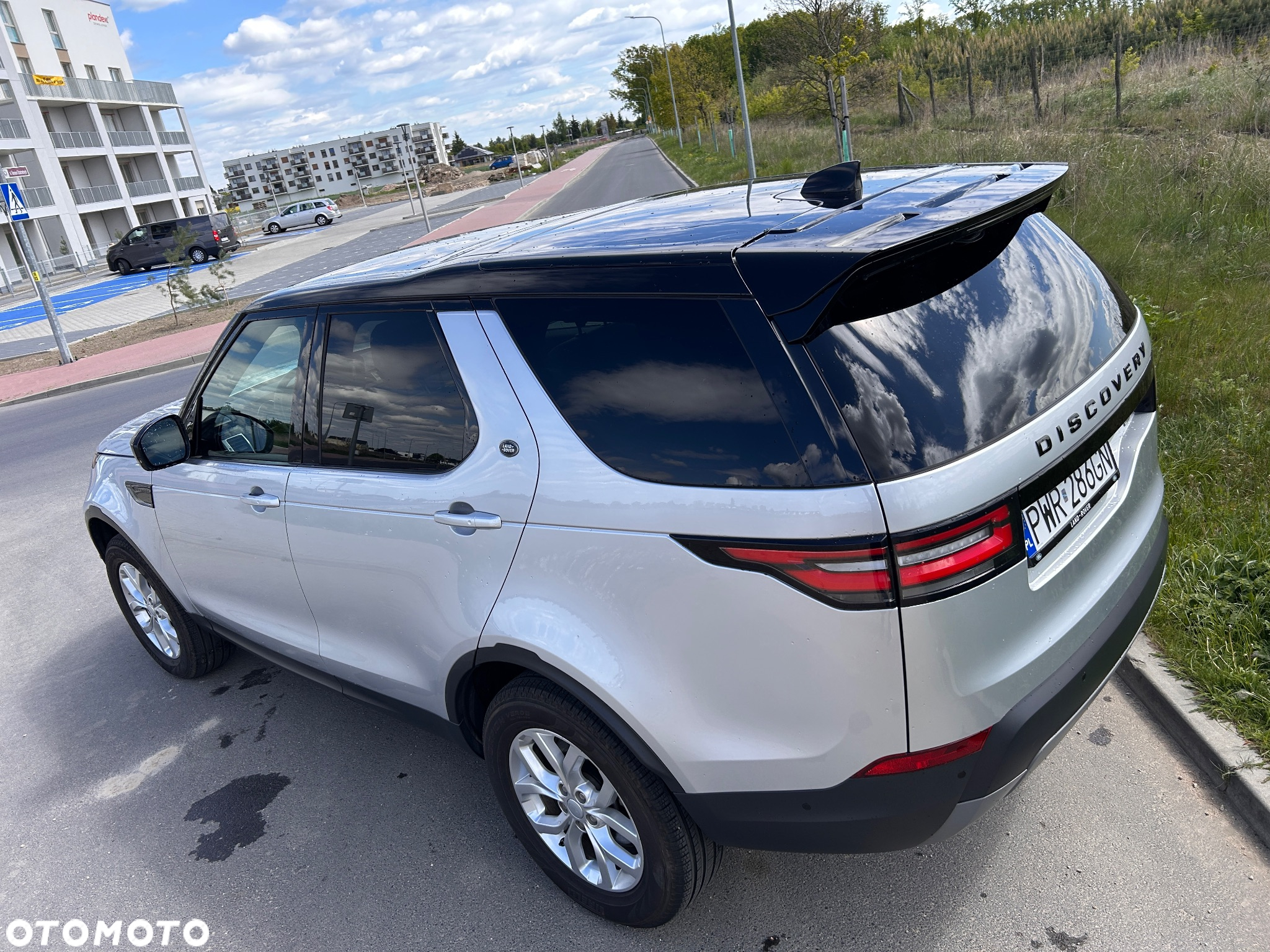 Land Rover Discovery V 3.0 Si6 SE - 18