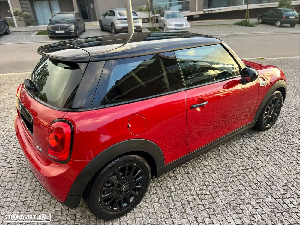MINI 3 Portas One Aut. - 8