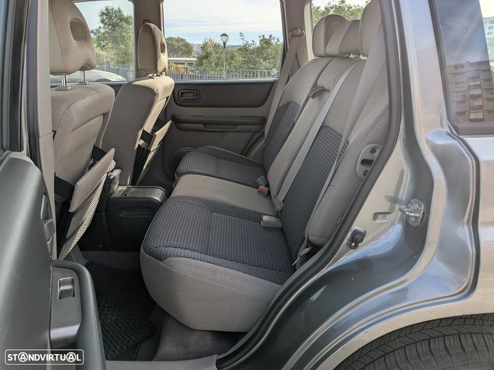 Nissan X-Trail 2.2 DCi Columbia - 14