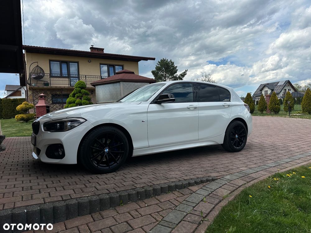 BMW Seria 1 120d xDrive M Sport Shadow sport - 2