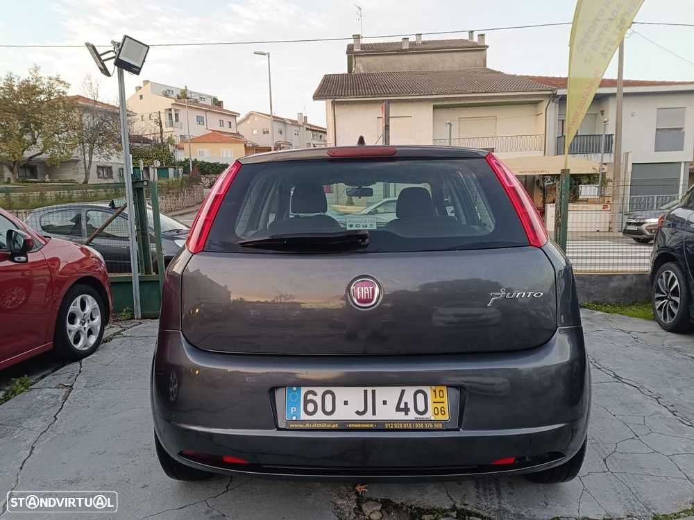 Fiat Grande Punto - 11