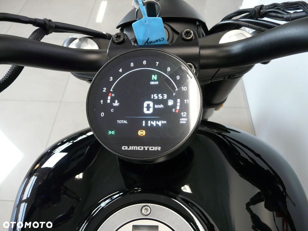 QJMOTOR SRV 125V - 23