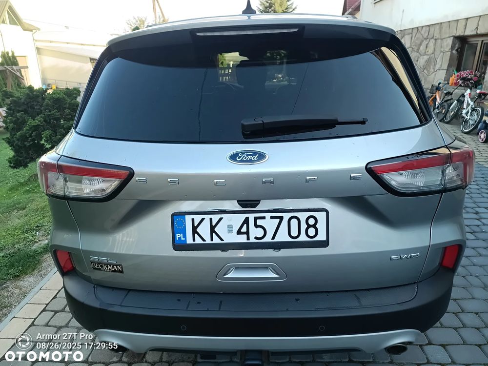 Ford Escape 2.0 EcoBoost AWD Titanium - 25