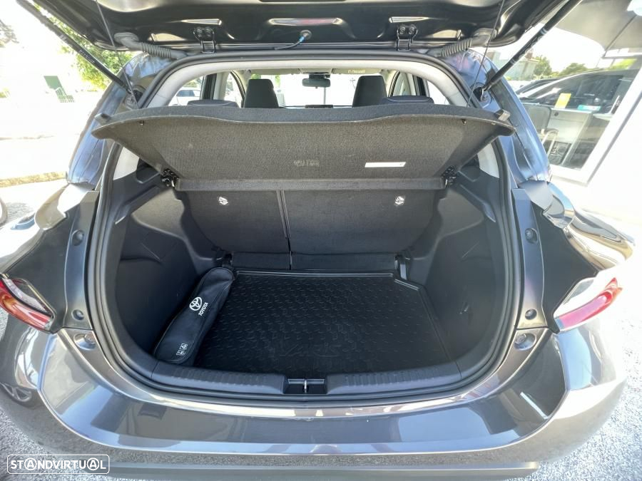 Toyota Yaris 1.5 HDF Comfort Plus - 42