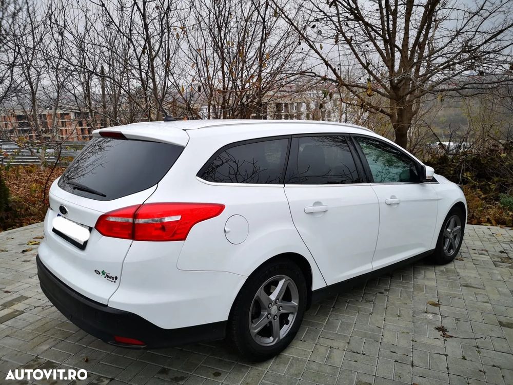 Ford Focus 1.5 TDCi DPF Start-Stopp-System Aut. Titanium - 8
