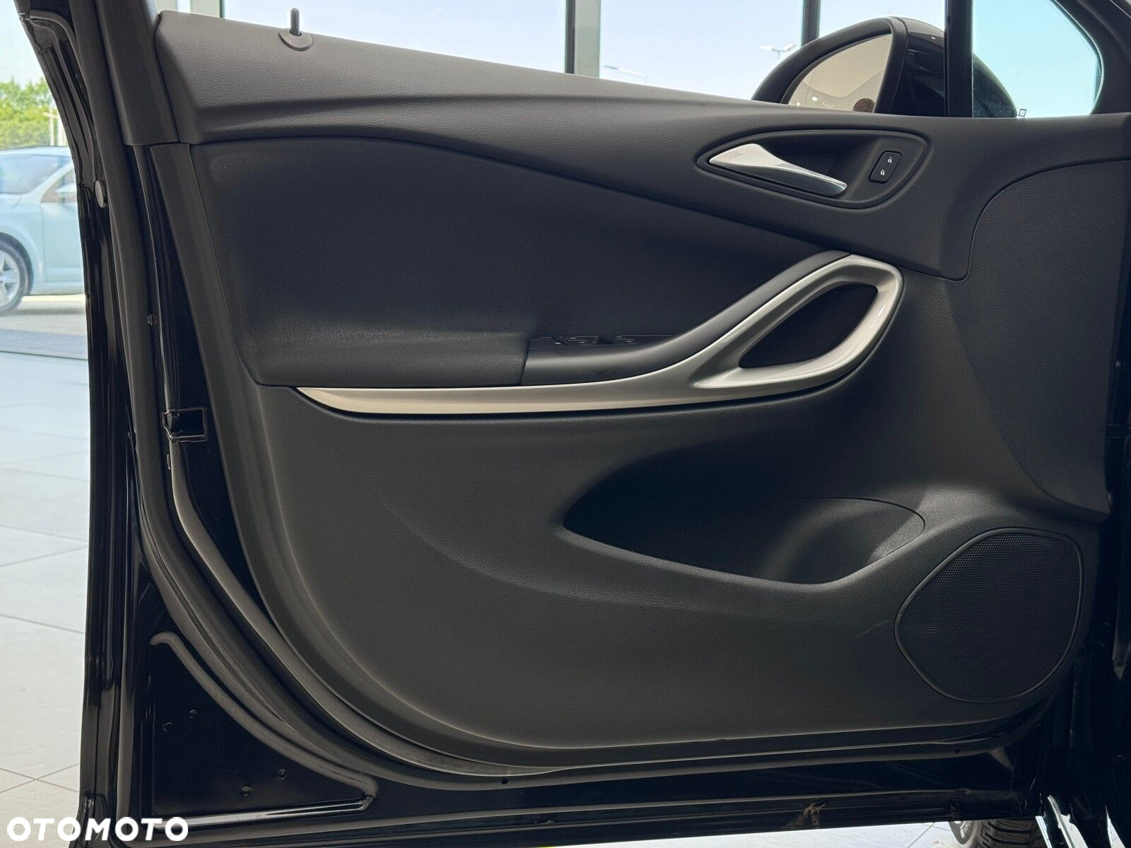 Opel Astra V 1.2 T GS Line S&S - 12
