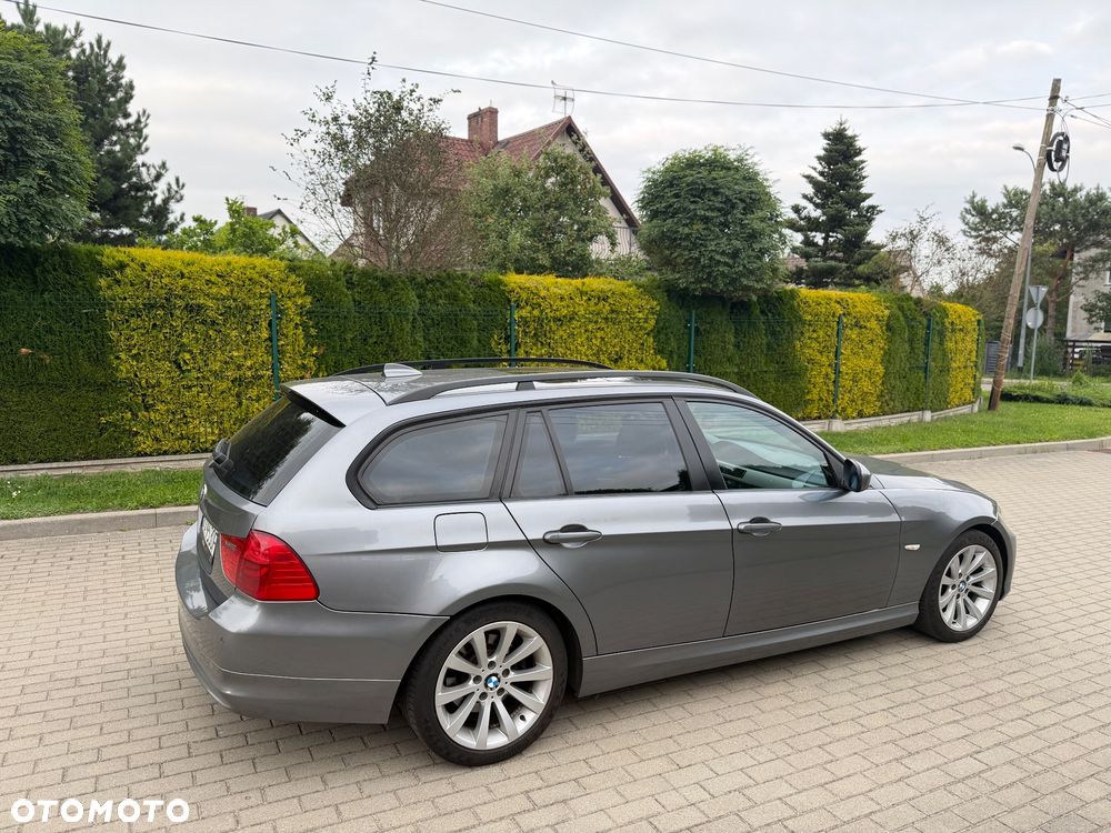 BMW Seria 3 320d - 9