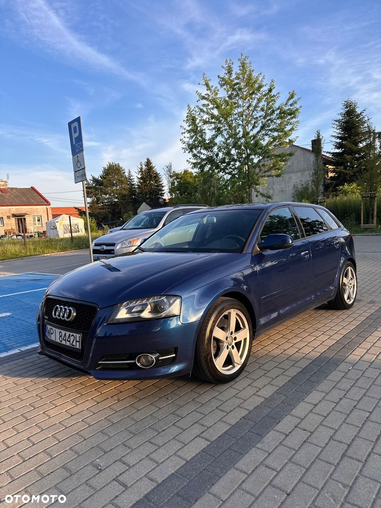 Audi A3 Sportback 2.0 TDI DPF Quattro Attraction - 1