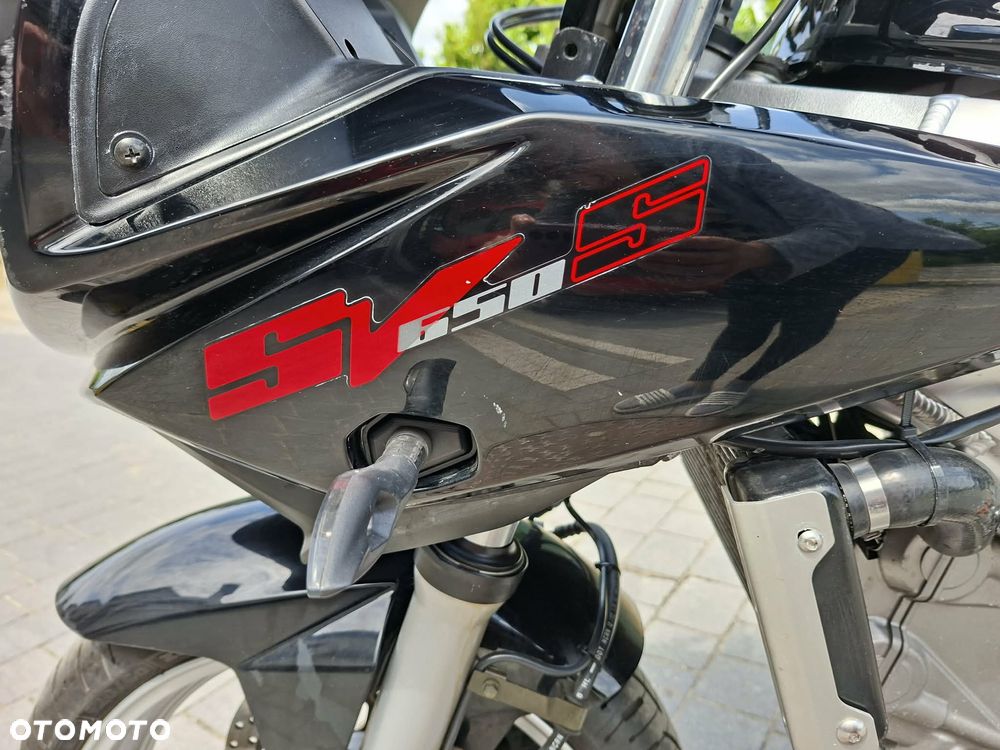 Suzuki SV - 11