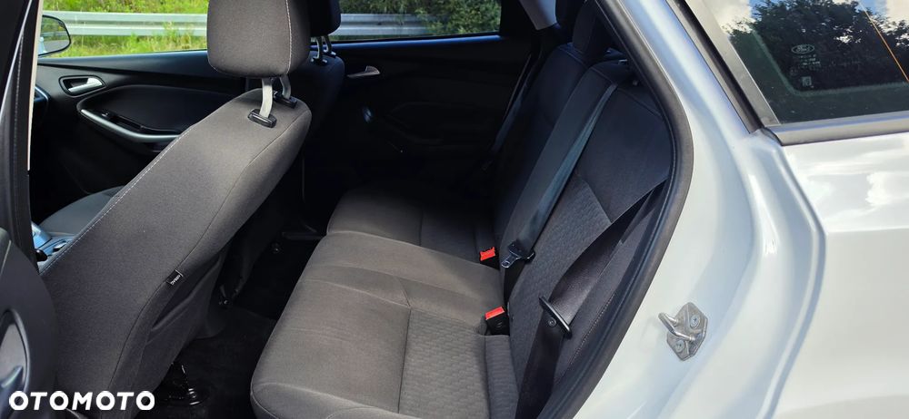 Ford Focus 1.0 EcoBoost Start-Stopp-System SYNC Edition - 27