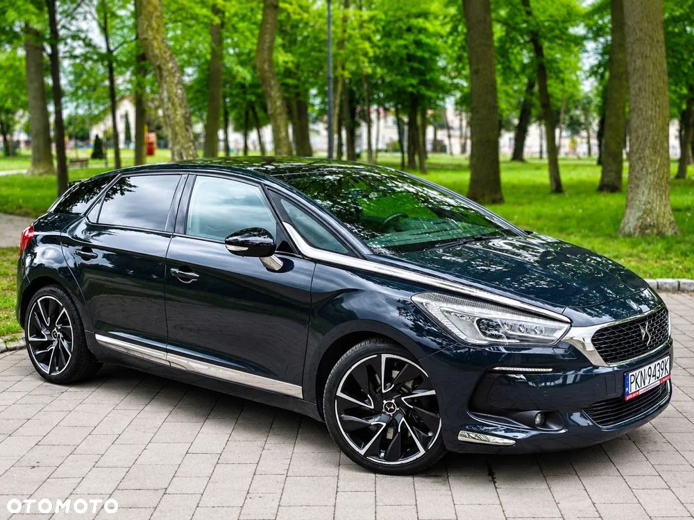 DS Automobiles DS 5 - 10