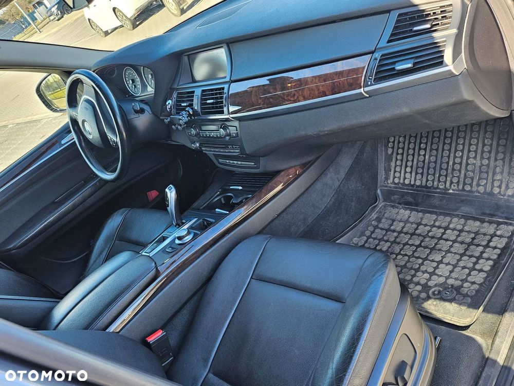 BMW X5 xDrive30d - 13