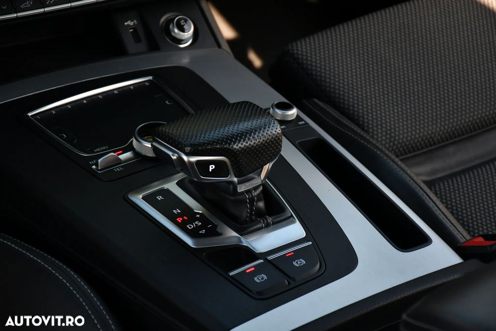 Audi Q5 50 TFSI e quattro S tronic sport - 17