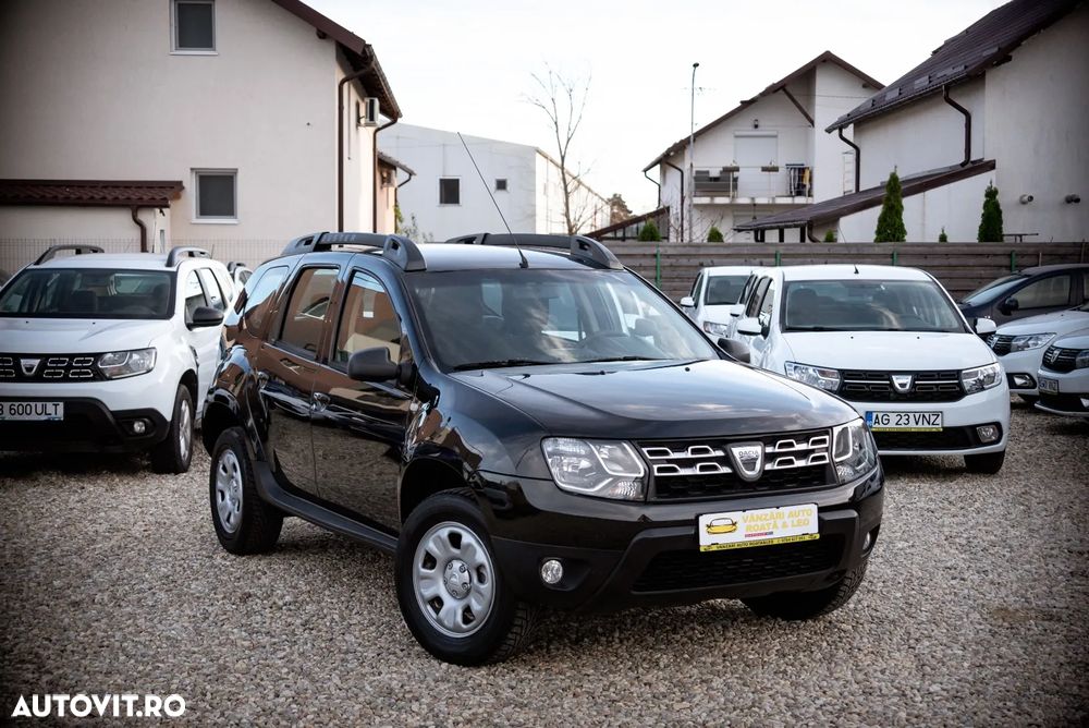 Dacia Duster 1.6 4x2 Laureate - 4