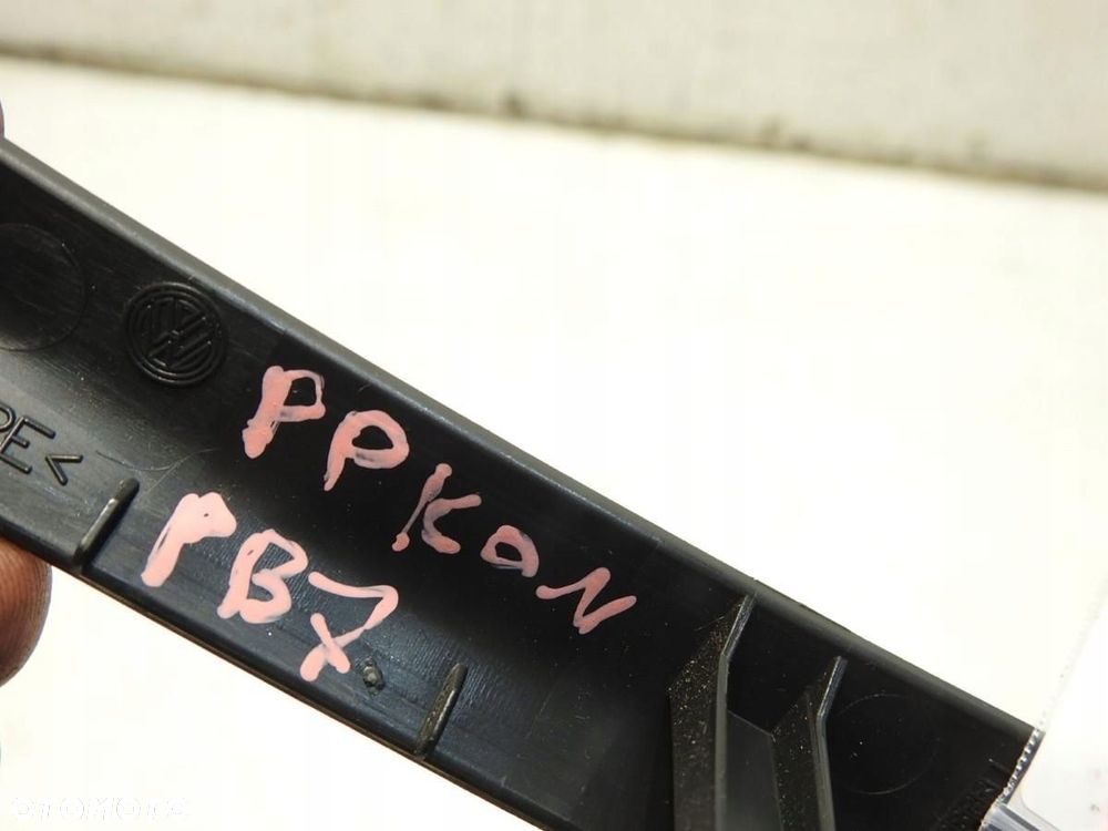 OSŁONA SŁUPKA A PRAWA VW PASSAT B7 3C0868238 3AA868238 - 2
