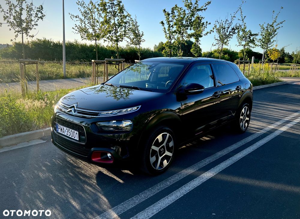 Citroën C4 Cactus 1.2 PureTech Shine S&S - 2