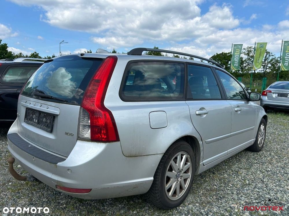 Volvo V50 - 2
