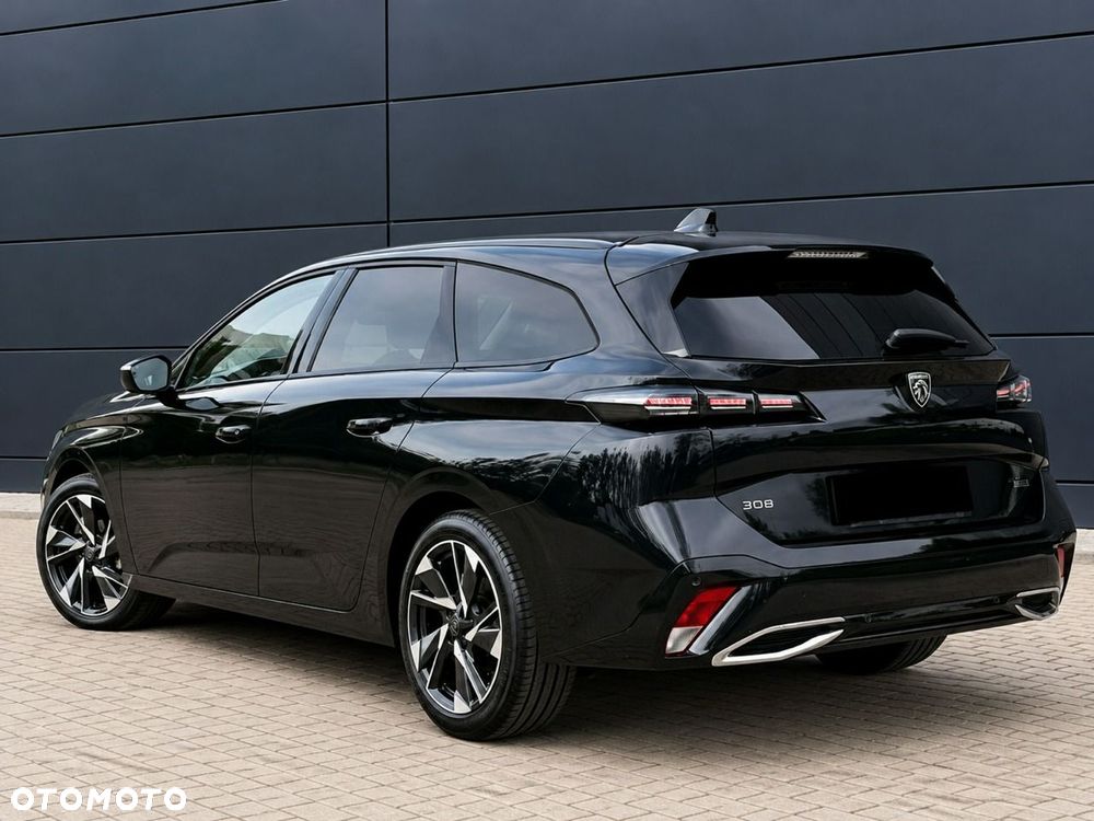 Peugeot 308 2023 photo 2