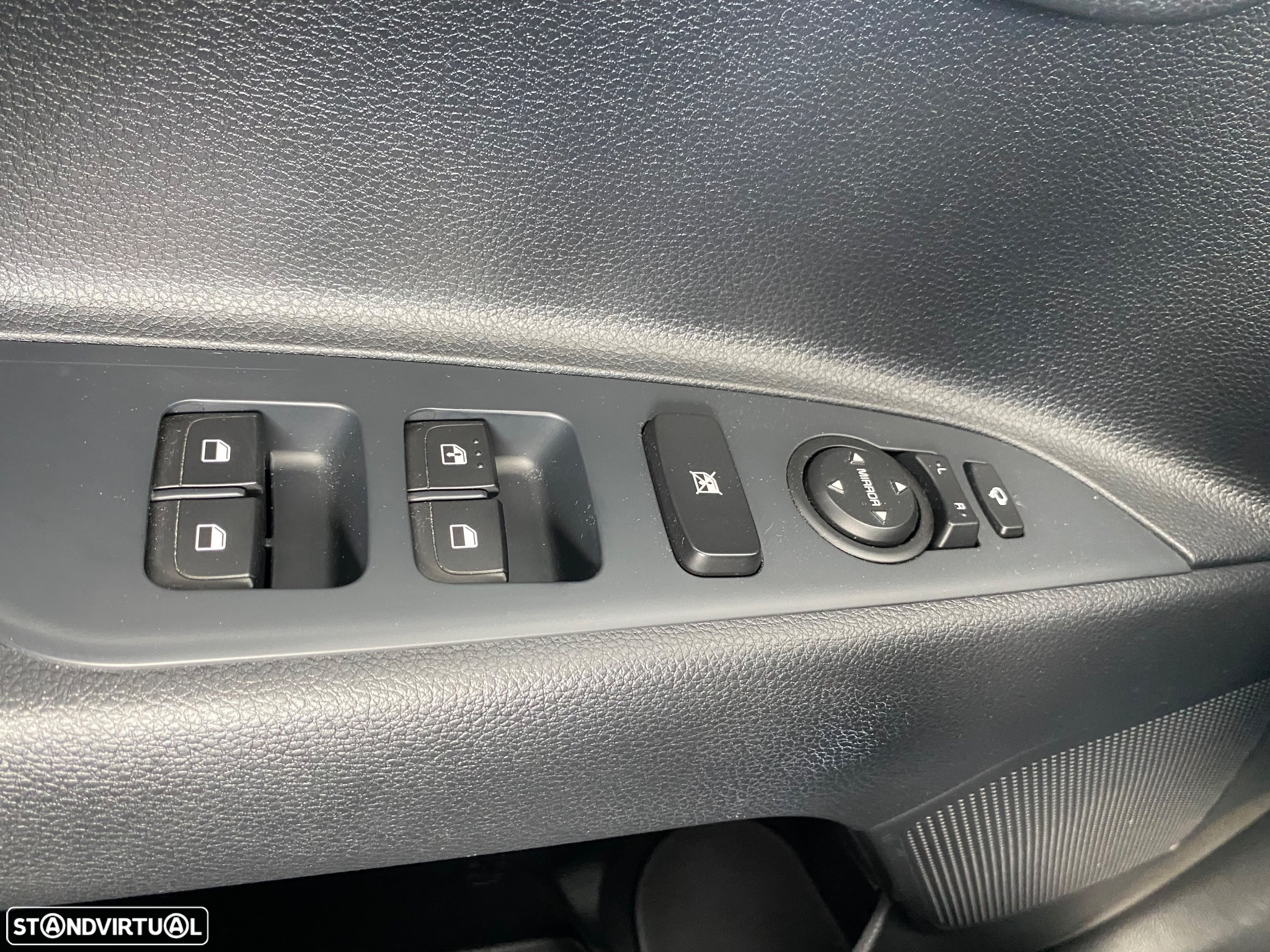 Kia Stonic 1.0 T-GDI Drive - 30