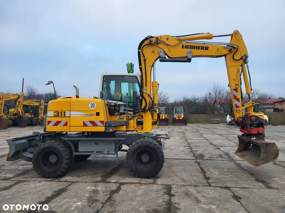 Liebherr A 311 spr z Niemiec tylko 6200mtg - 8