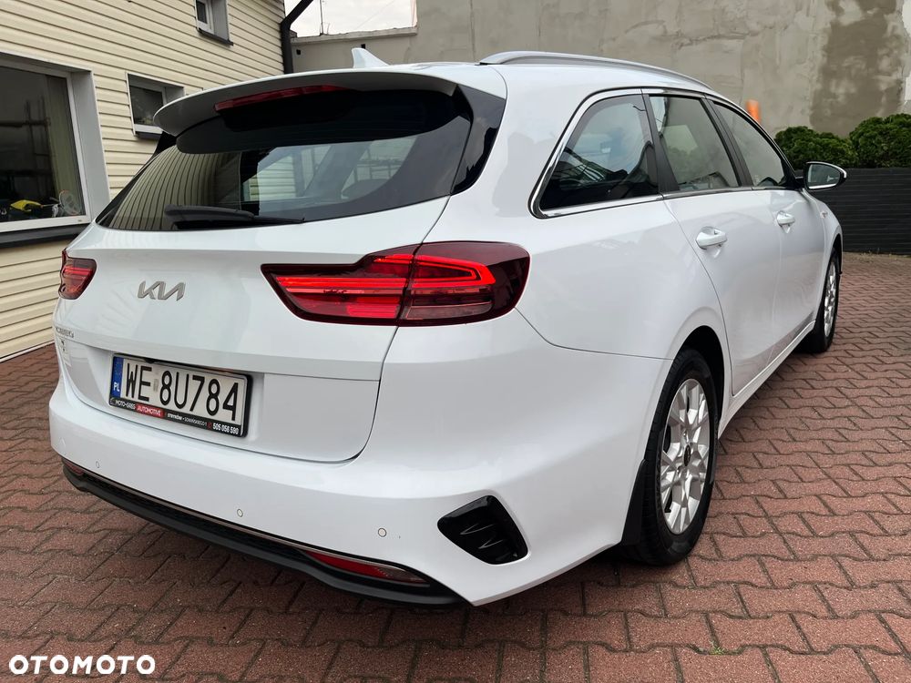 Kia Ceed 1.5 T-GDI M - 8