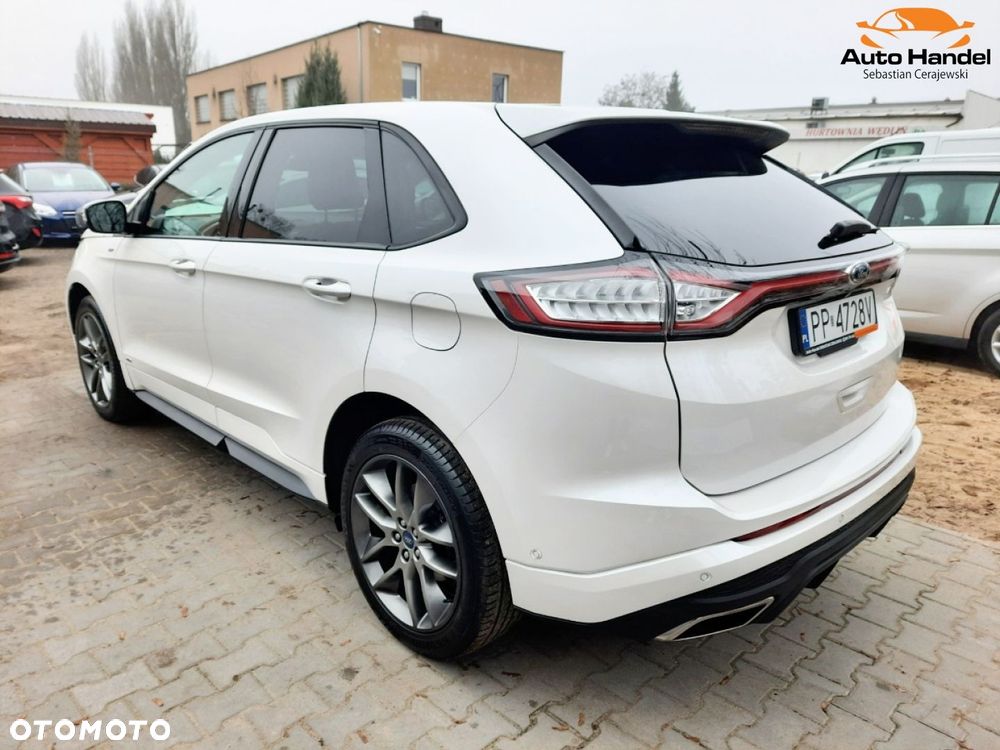 Ford Edge - 11