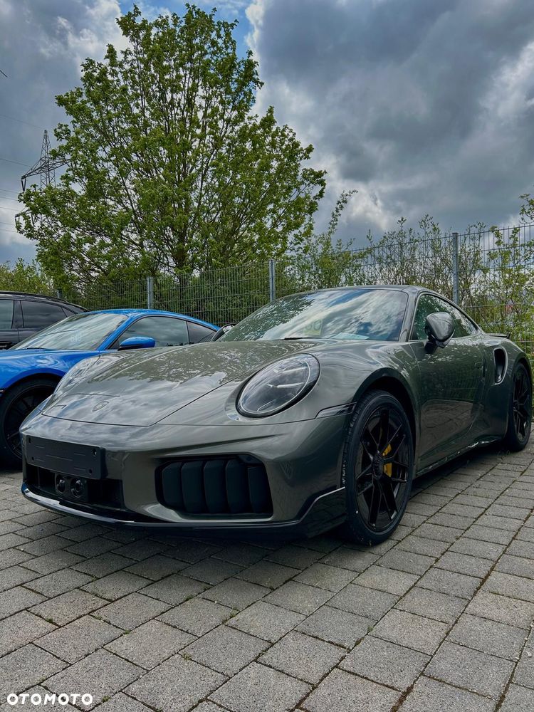Porsche 911 Turbo S - 4