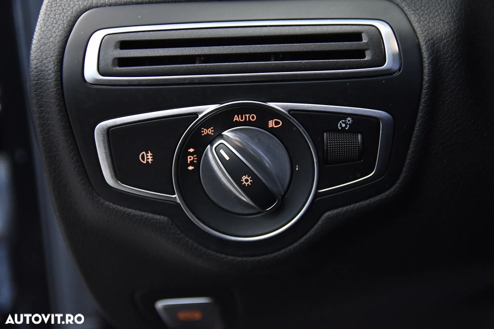 Mercedes-Benz C 300 e 4MATIC Aut. - 15