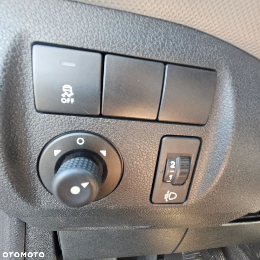 Citroën BERLINGO - 16