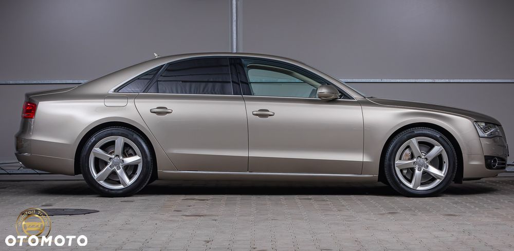 Audi A8 - 12