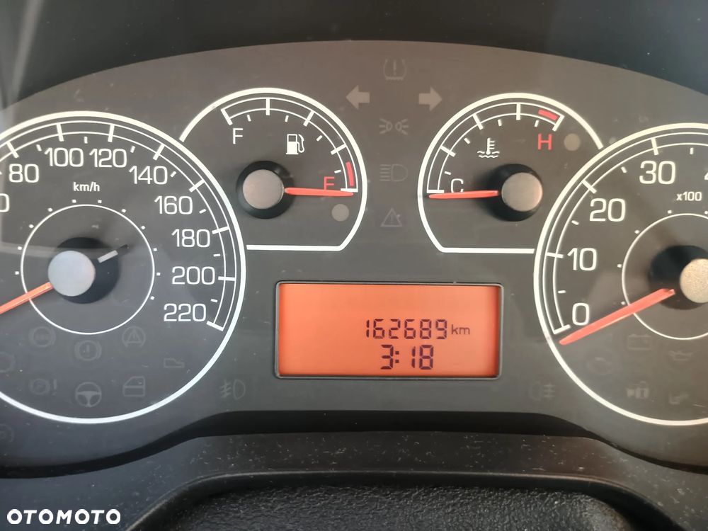 Fiat Grande Punto 1.2 8V Actual - 7