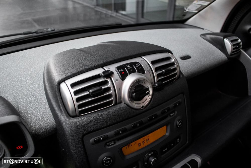 Smart ForTwo Coupé cdi softouch passion dpf - 15