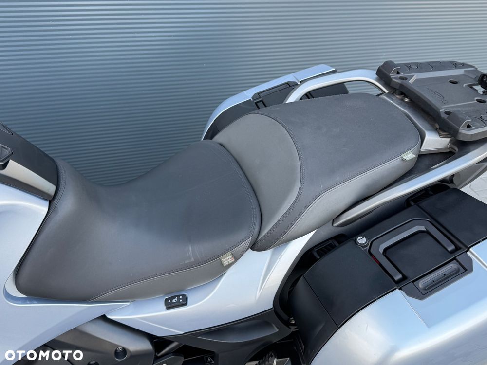 Triumph Trophy - 16
