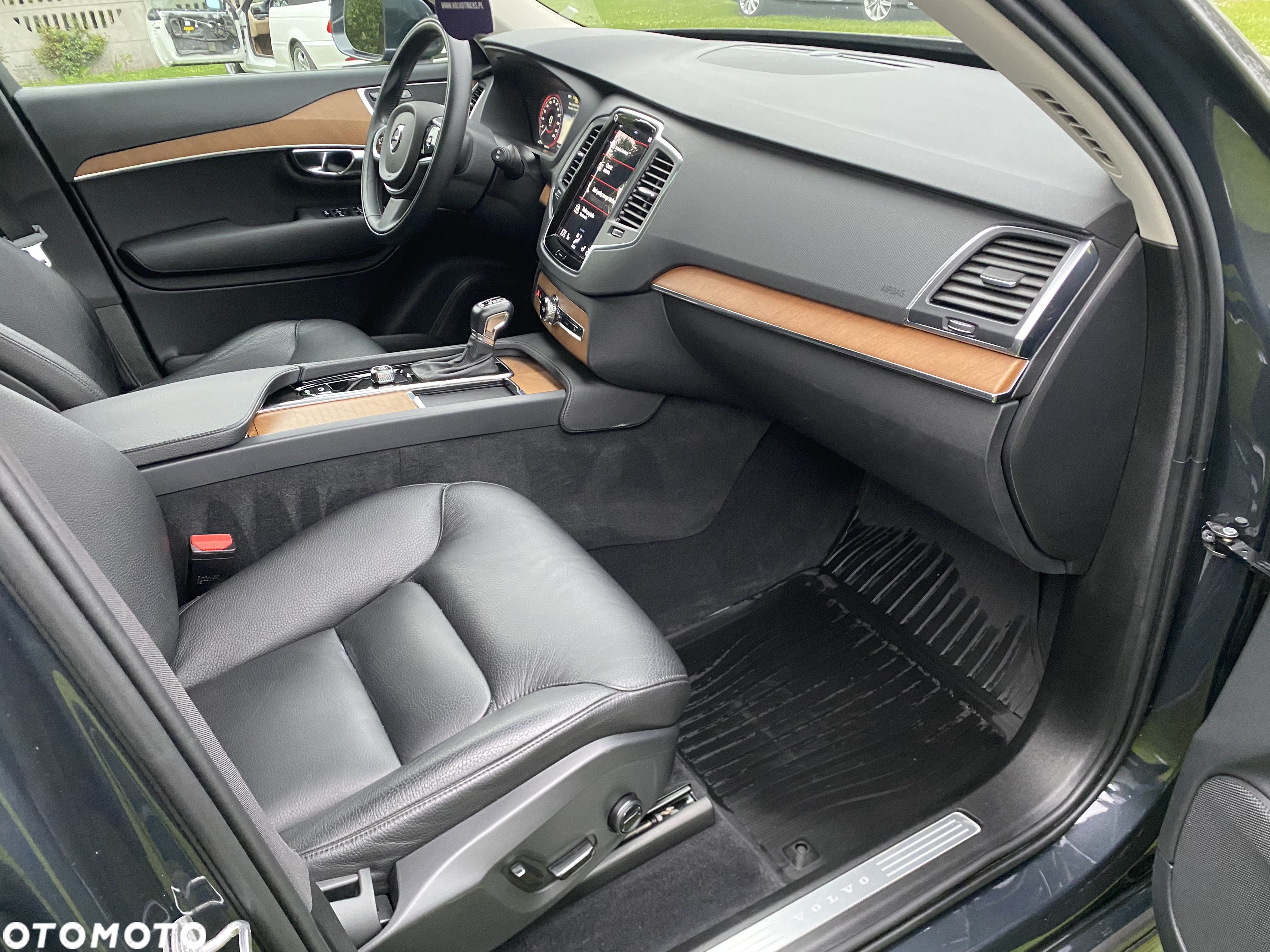 Volvo XC 90 T6 AWD Momentum 7os - 9