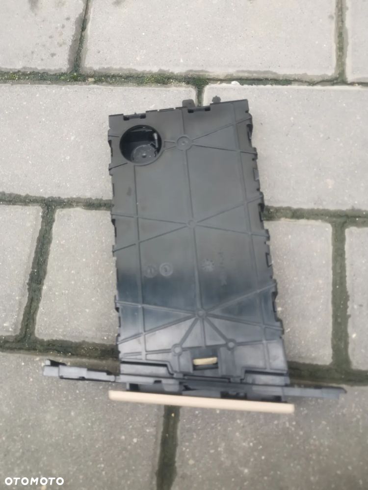 UCHWYT NA NAPOJE CUPHOLDER BMW E90 E91 E92 E93 EUROPA 7127461 - 2