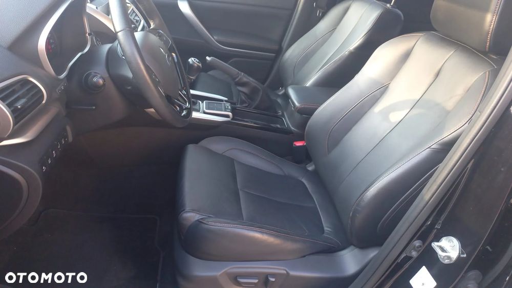 Mitsubishi Eclipse Cross 1.5 T GPF Inform - 13