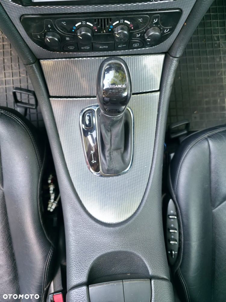 Mercedes-Benz CLK - 6
