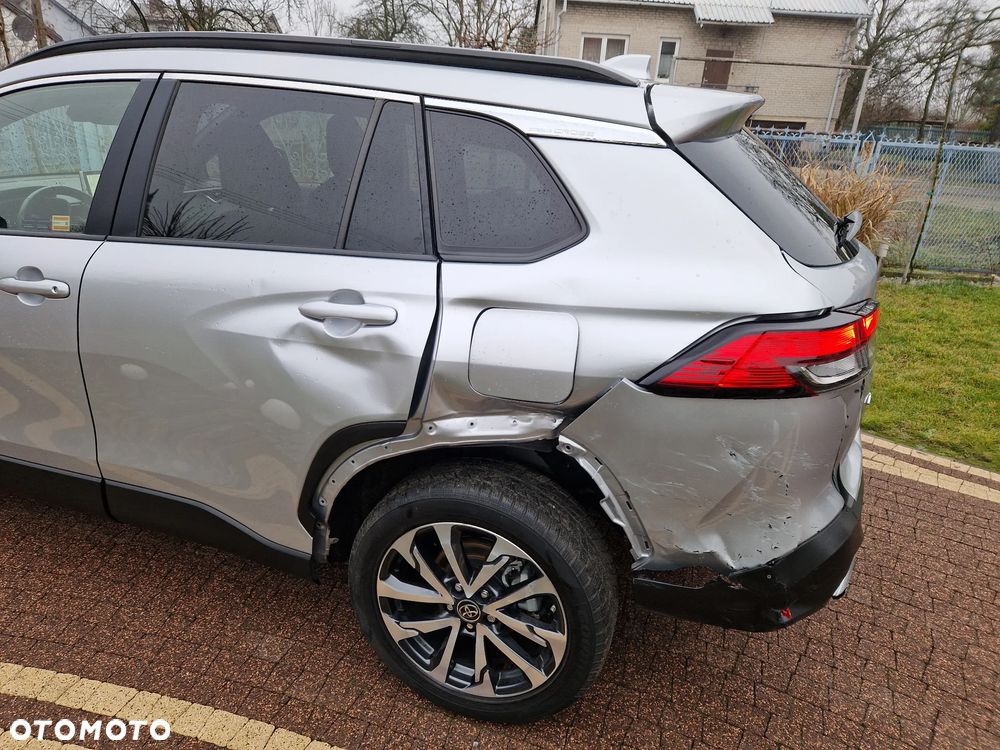 Toyota Corolla Cross 2.0 Hybrid Style - 12