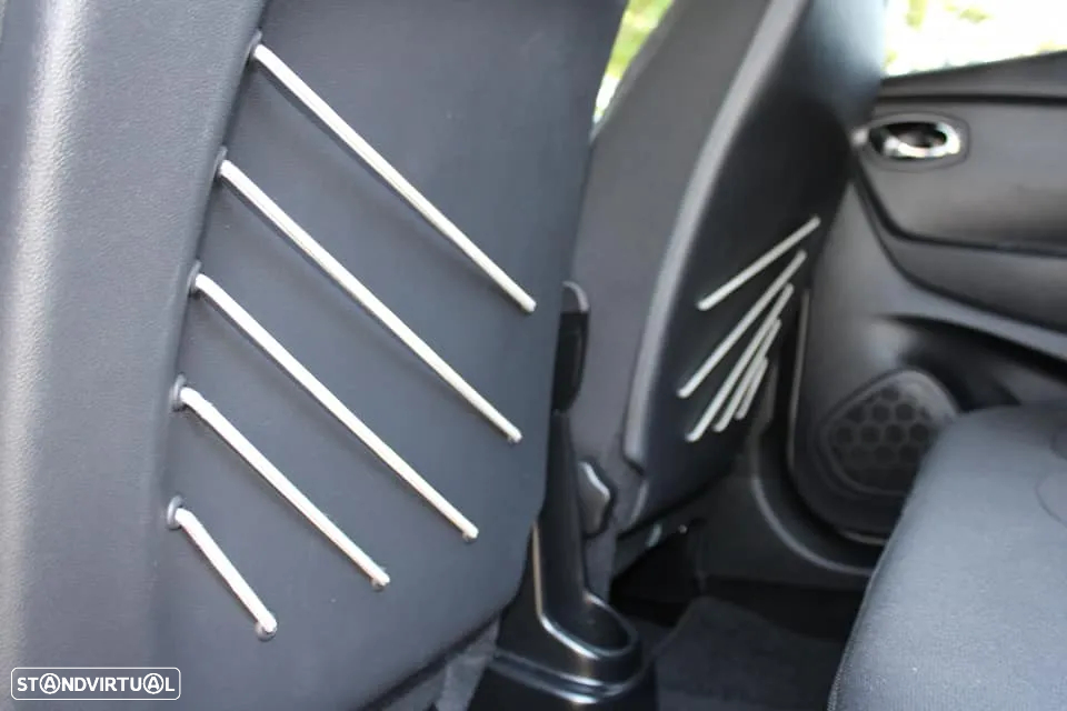Renault Captur 1.5 dCi Sport EDC - 20