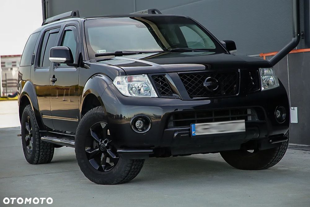 Nissan Pathfinder 2.5 D LE EU5 - 3