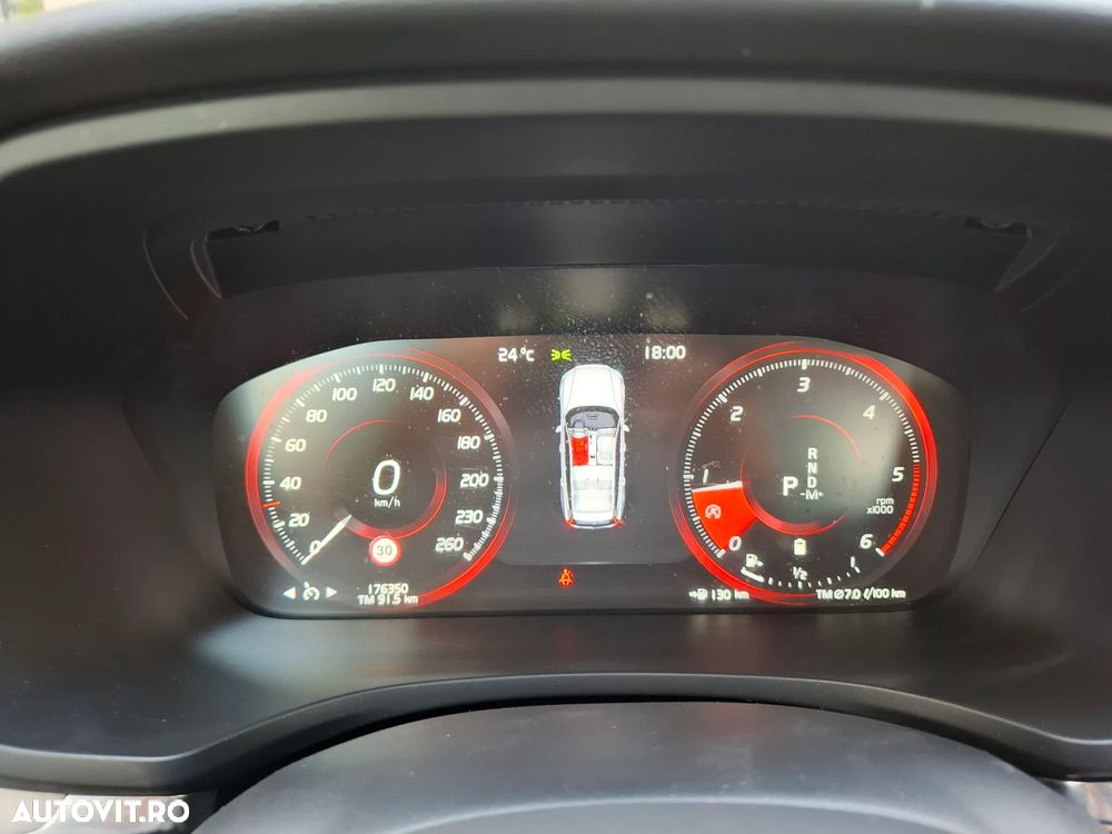 Volvo V60 B4 MHEV AT8 FWD Momentum Pro - 7
