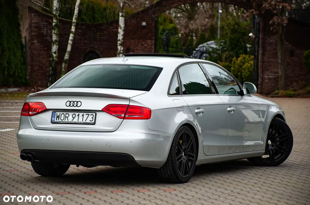 Audi A4 Limousine 2.0 TFSI Quattro - 5