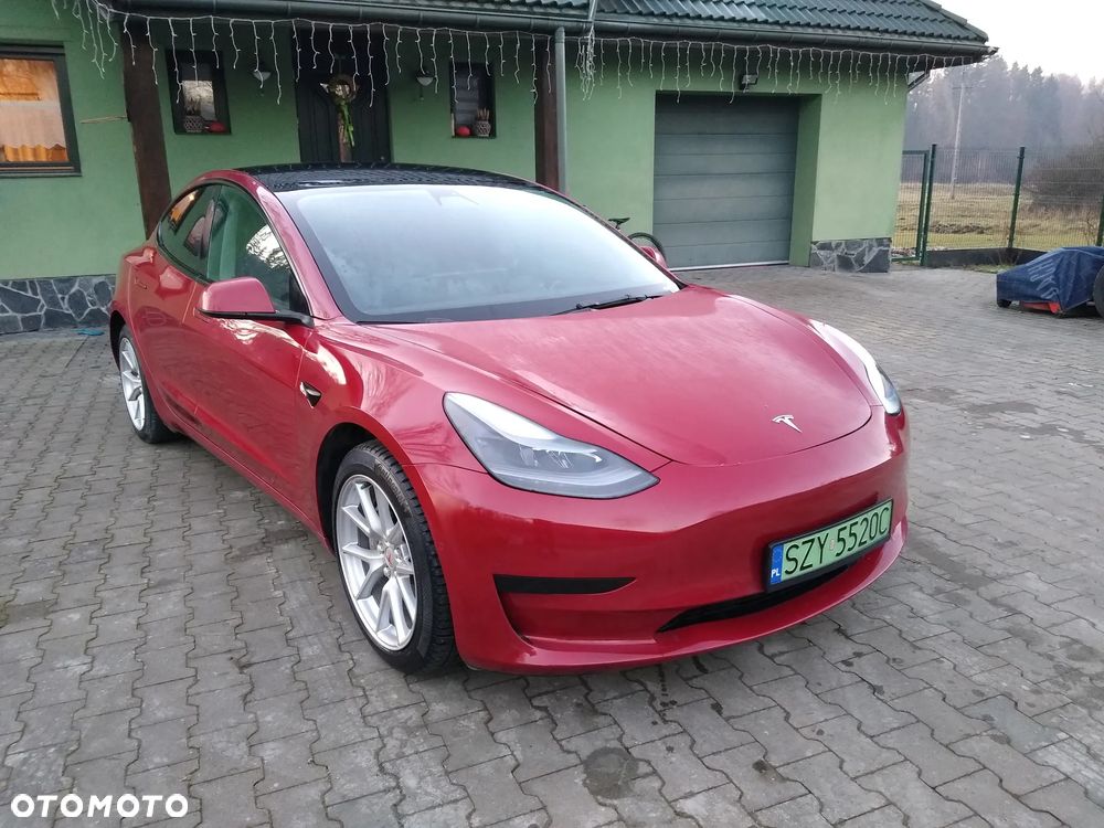 Tesla Model 3 Standard Range Plus - 2