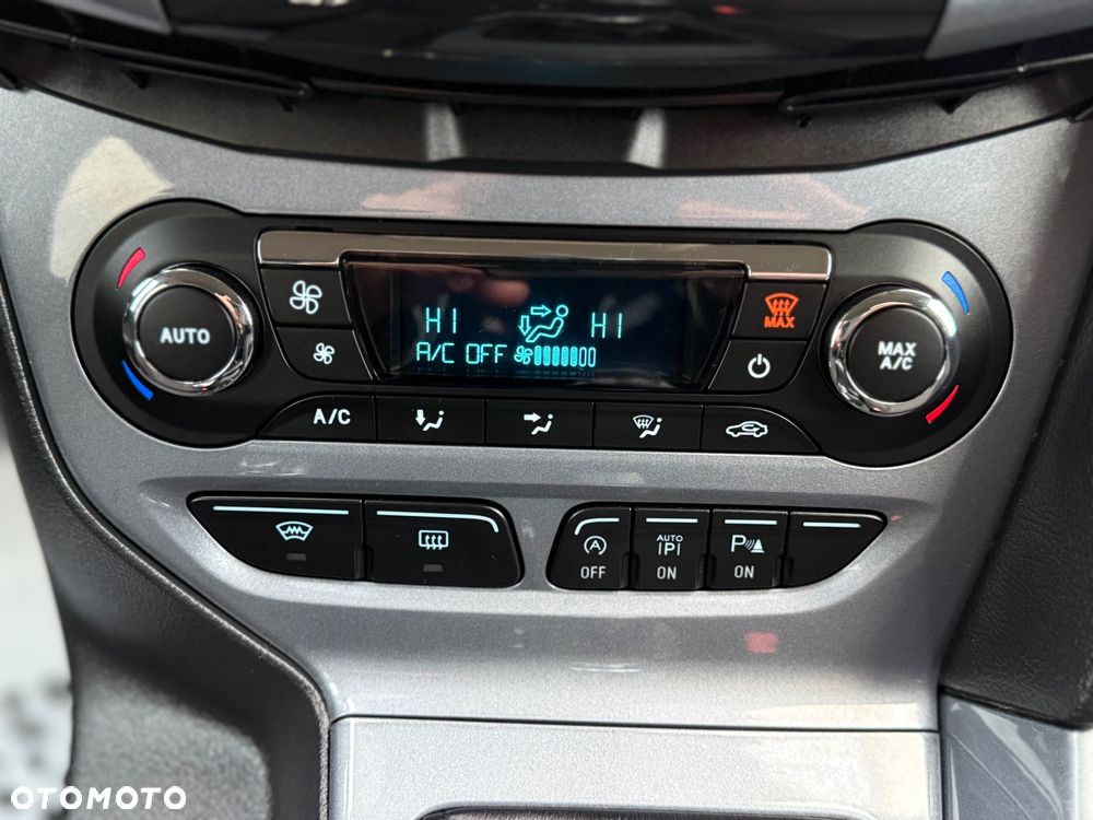 Ford Focus 1.6 EcoBoost Start-Stopp-System Titanium - 16