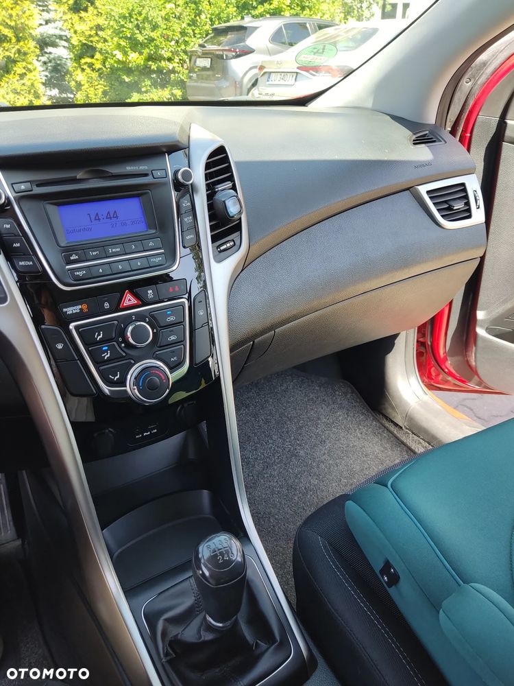 Hyundai i30 1.4 Base - 9