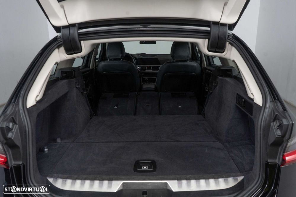 BMW 330 e Line Luxury Auto - 16