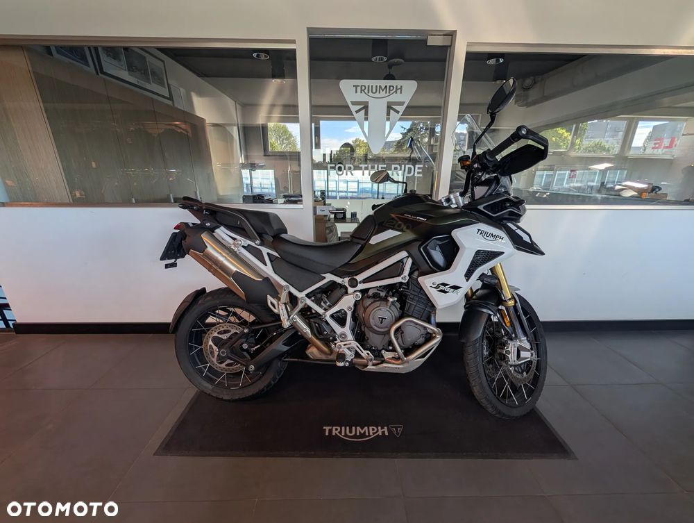 Triumph Tiger - 2
