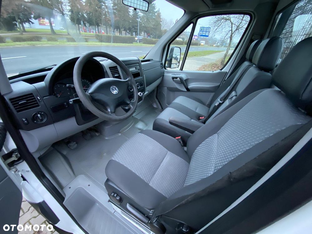Volkswagen CRAFTER 2,0 TDI 136KM SKRZYNIOWY 350x215 KLIMATYZACJA - 32