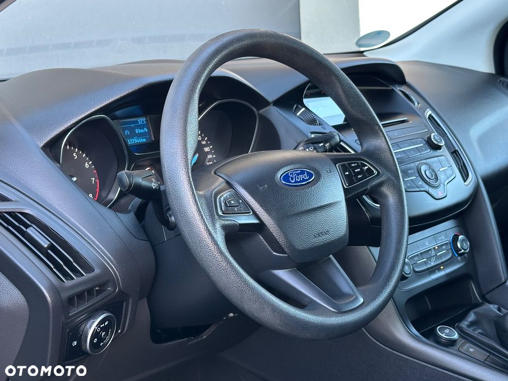 Ford Focus - 29