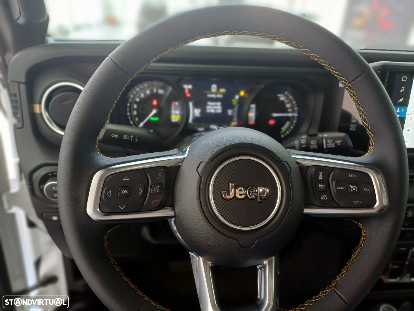 Jeep Wrangler - 13